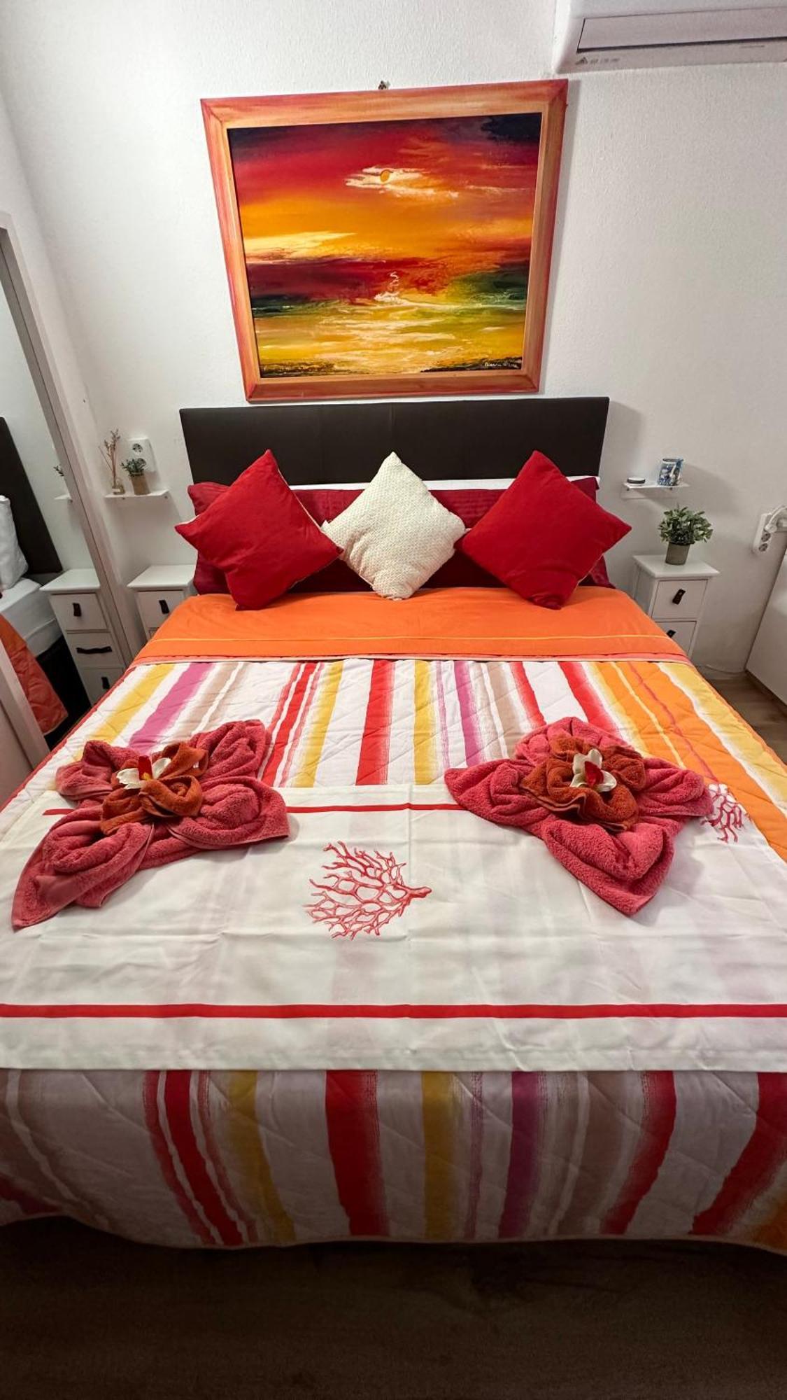 Alicante Postiguet Studios Apartment Alicante