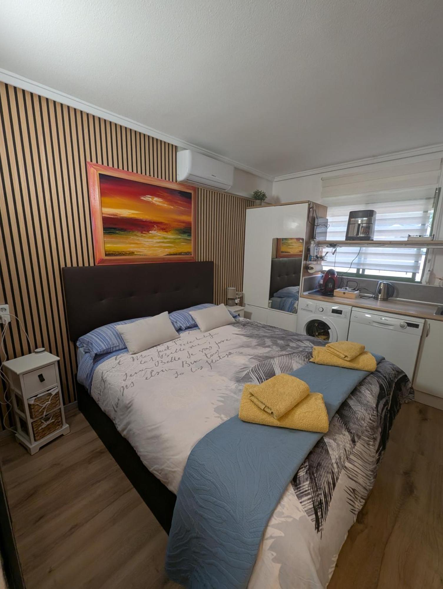 Apartment Alicante Postiguet Studios Alicante
