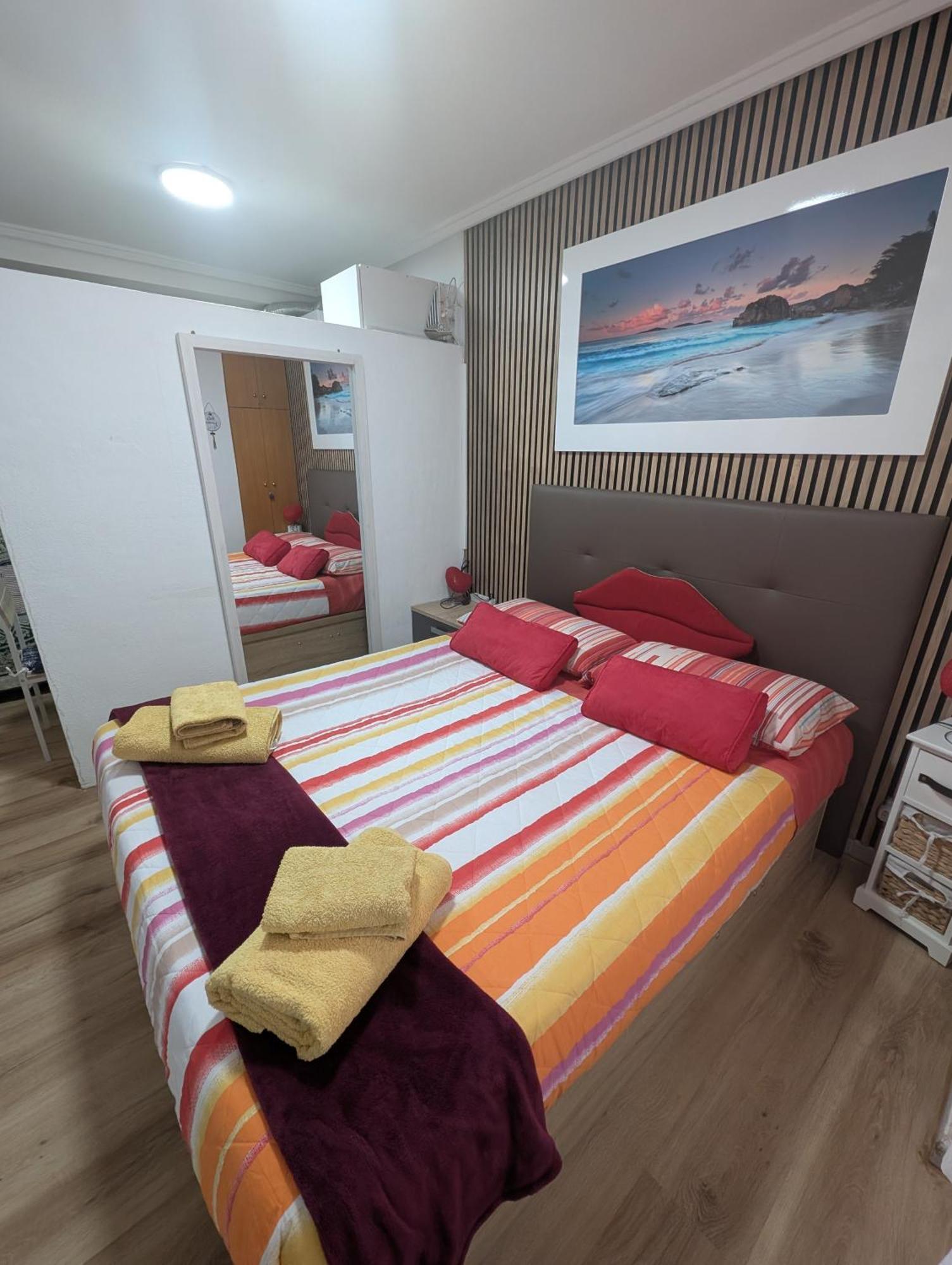 Alicante Postiguet Studios Apartment Alicante