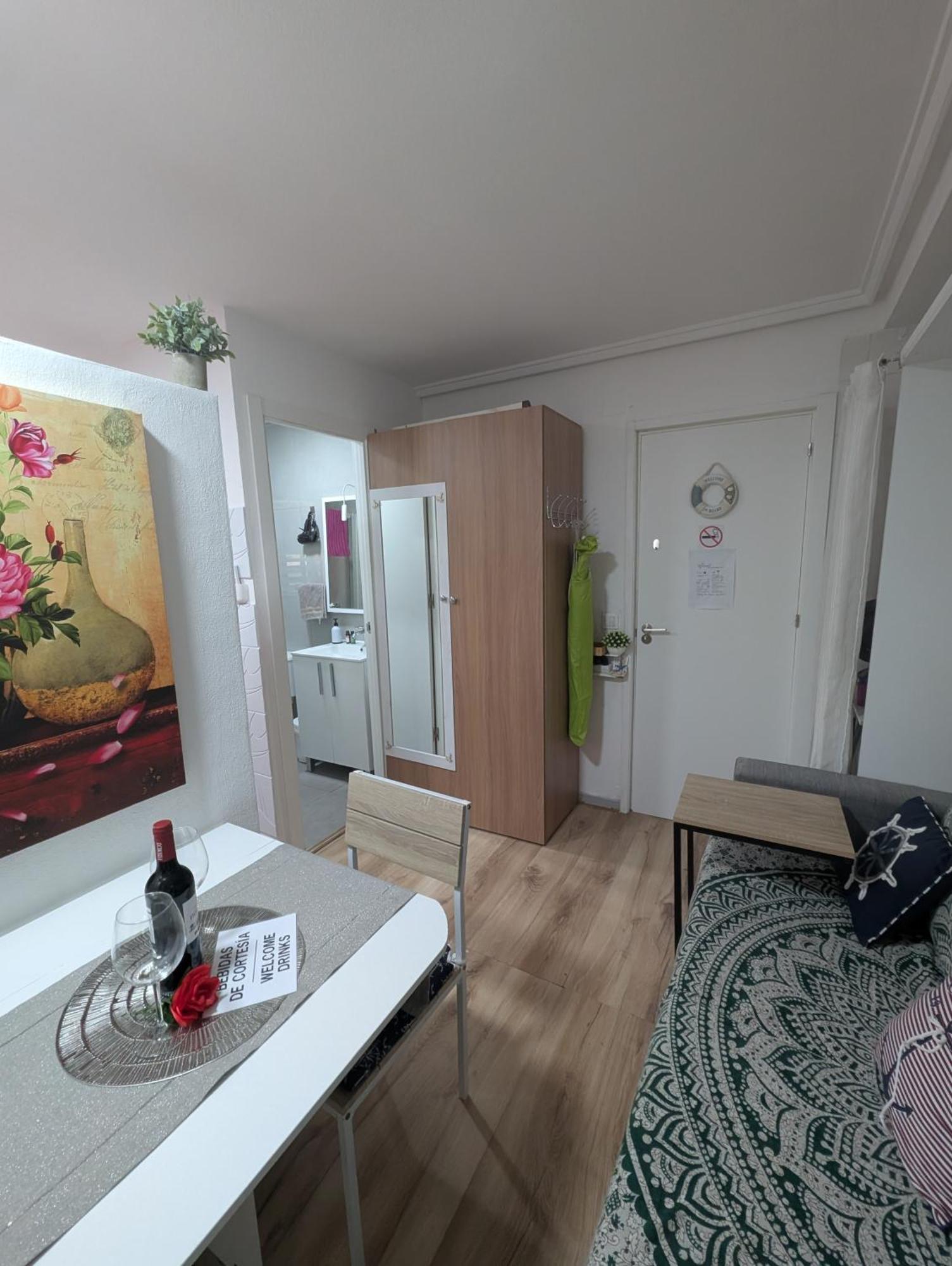 Alicante Postiguet Studios *